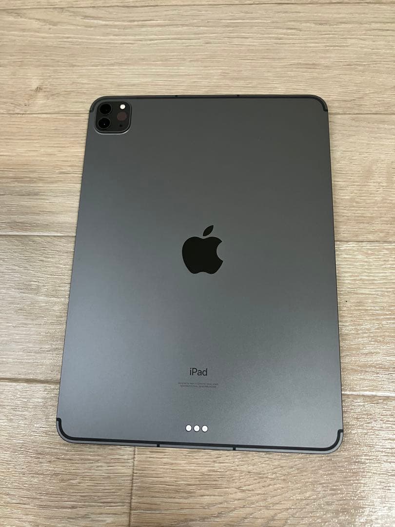 【美品】iPad Pro 11インチWiFi➕cellular 【3点セット】