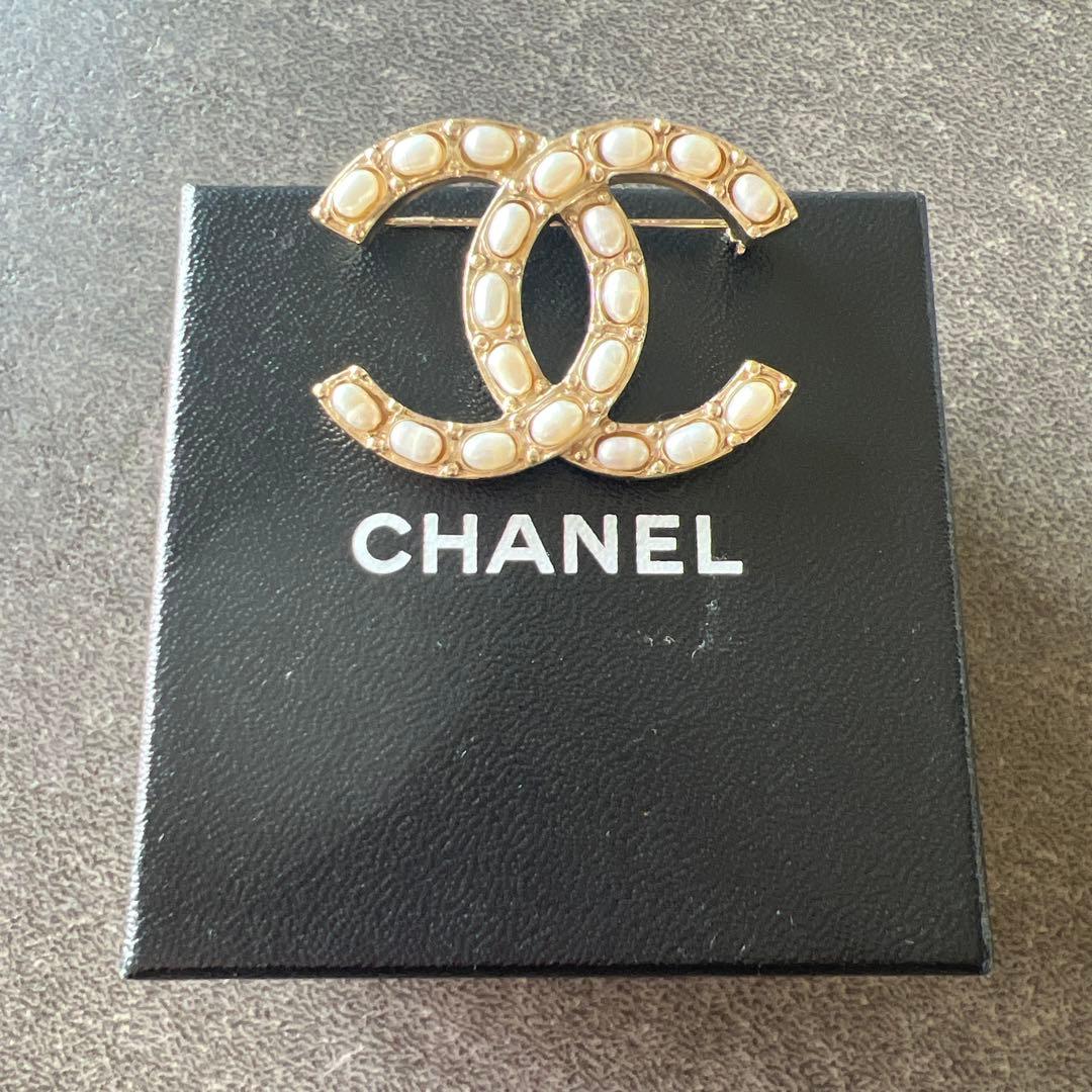 CHANEL パールブローチ　美品