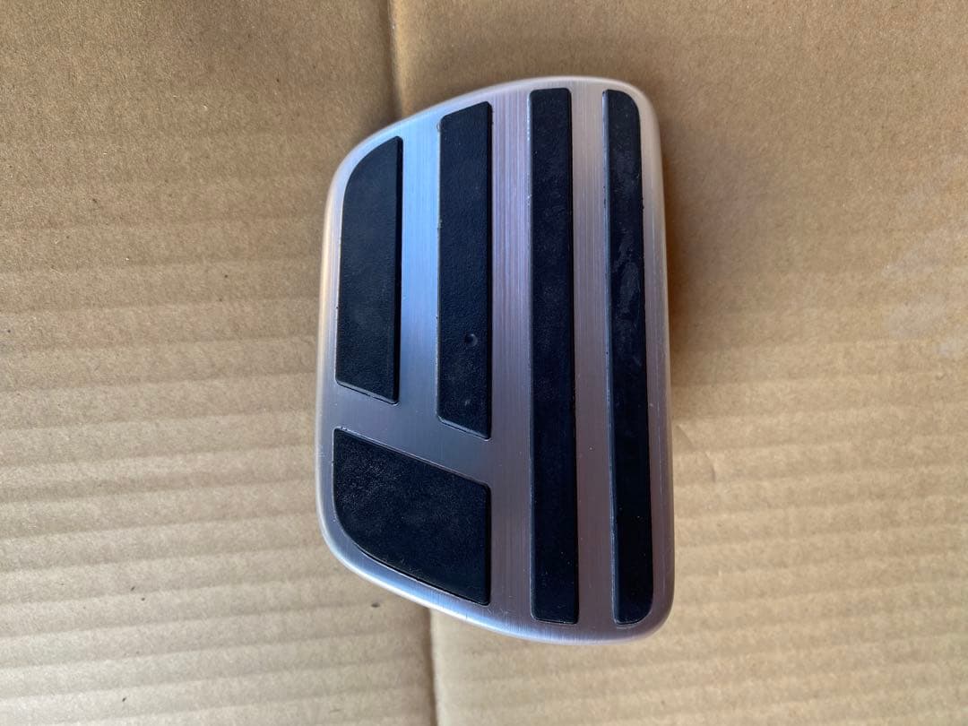 レクサス純正　アクセルペダル、ブレーキペダルパッド　セット