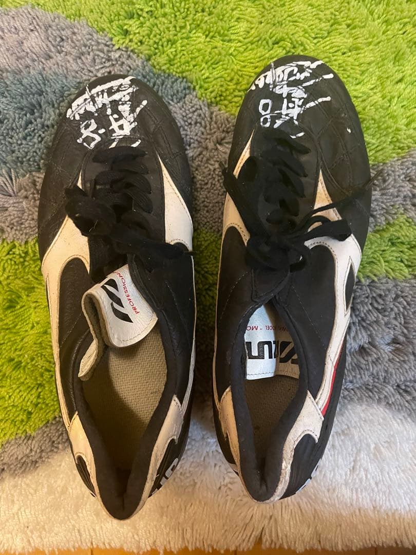 フランスワールドカップ時森島寛晃サイン入りスパイク(本人使用)