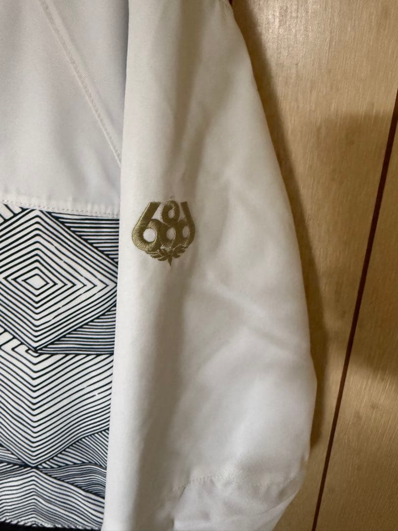 686 スノボウェア