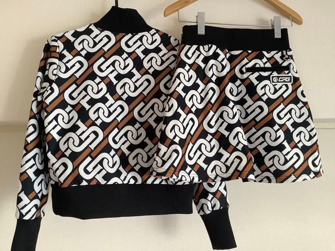 【Rさま専用】美品！CPG ゴルフウェア　レディース　セットアップ