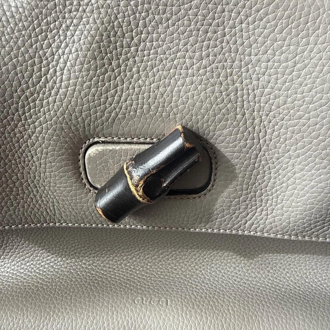 GUCCI グレー レザー ショルダーバッグ