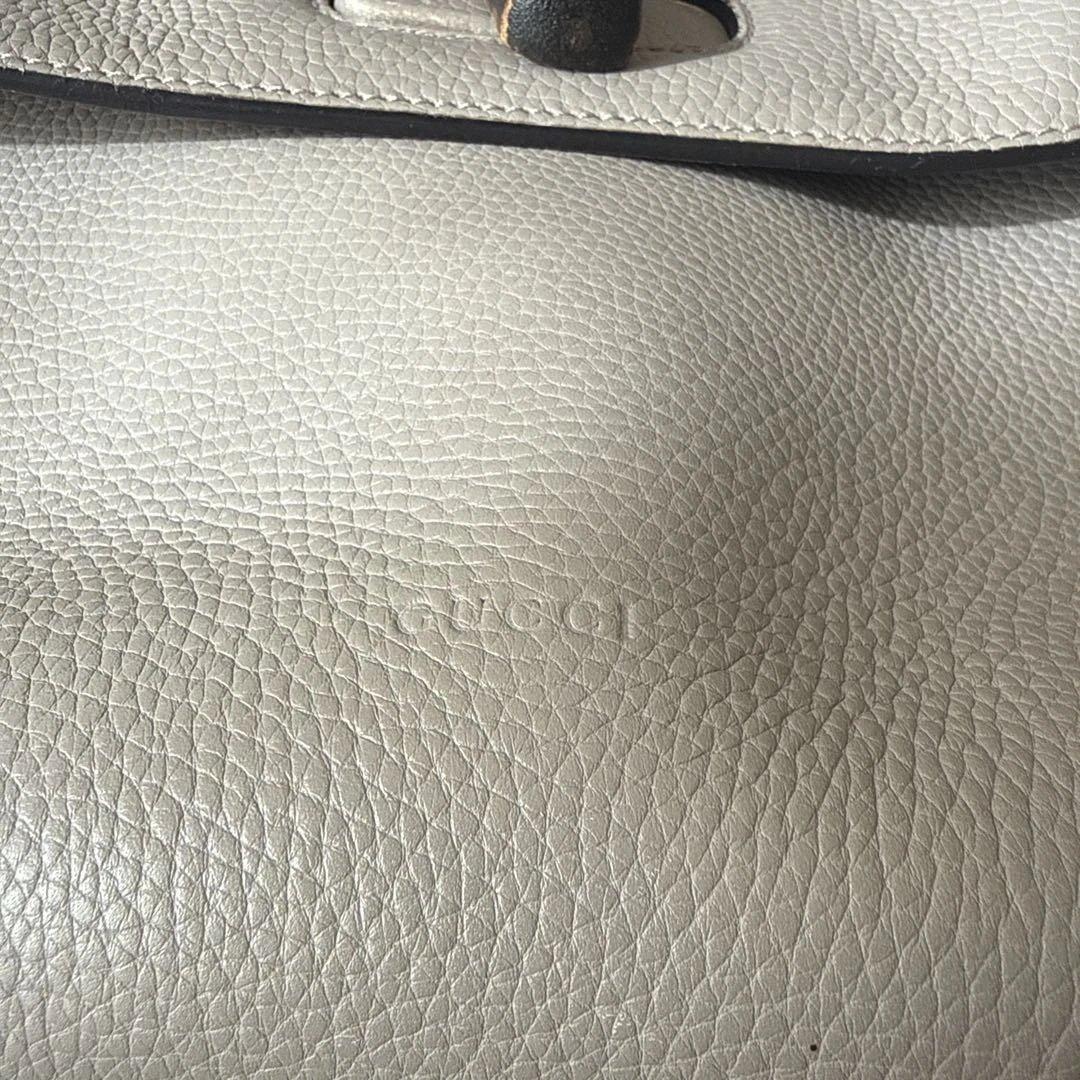GUCCI グレー レザー ショルダーバッグ
