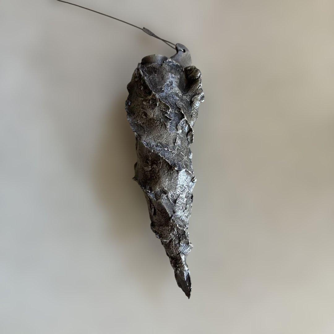 高岡銅器　ミノムシ　一輪挿し　いぶし銀