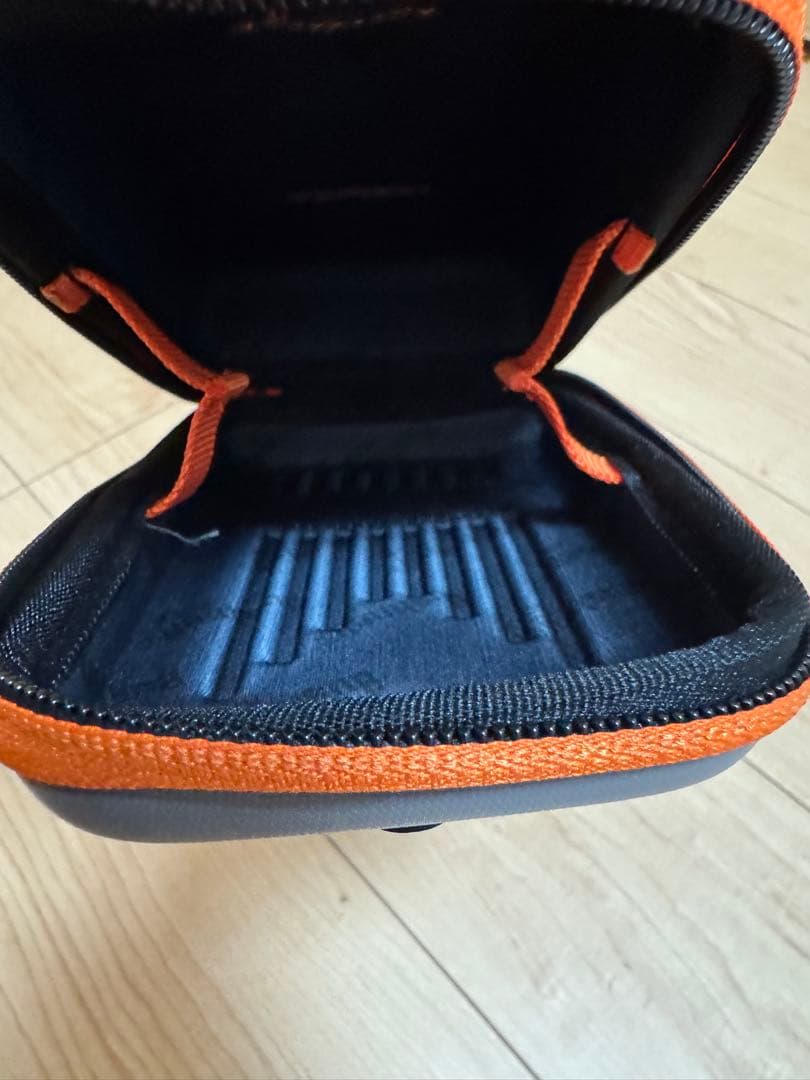 ブッシュネル ピンシーカープロ X3 ジョルト