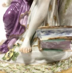 マイセン風 フィギュリン ミューズとキューピッド 高さ21cm（真贋不明）