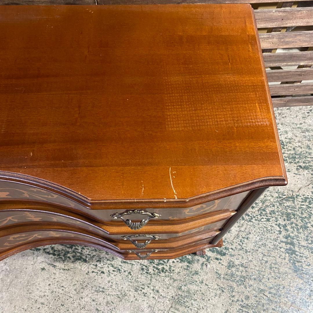 K892 TAROCCO VACCARI イタリア製 3段チェスト 象嵌 猫脚