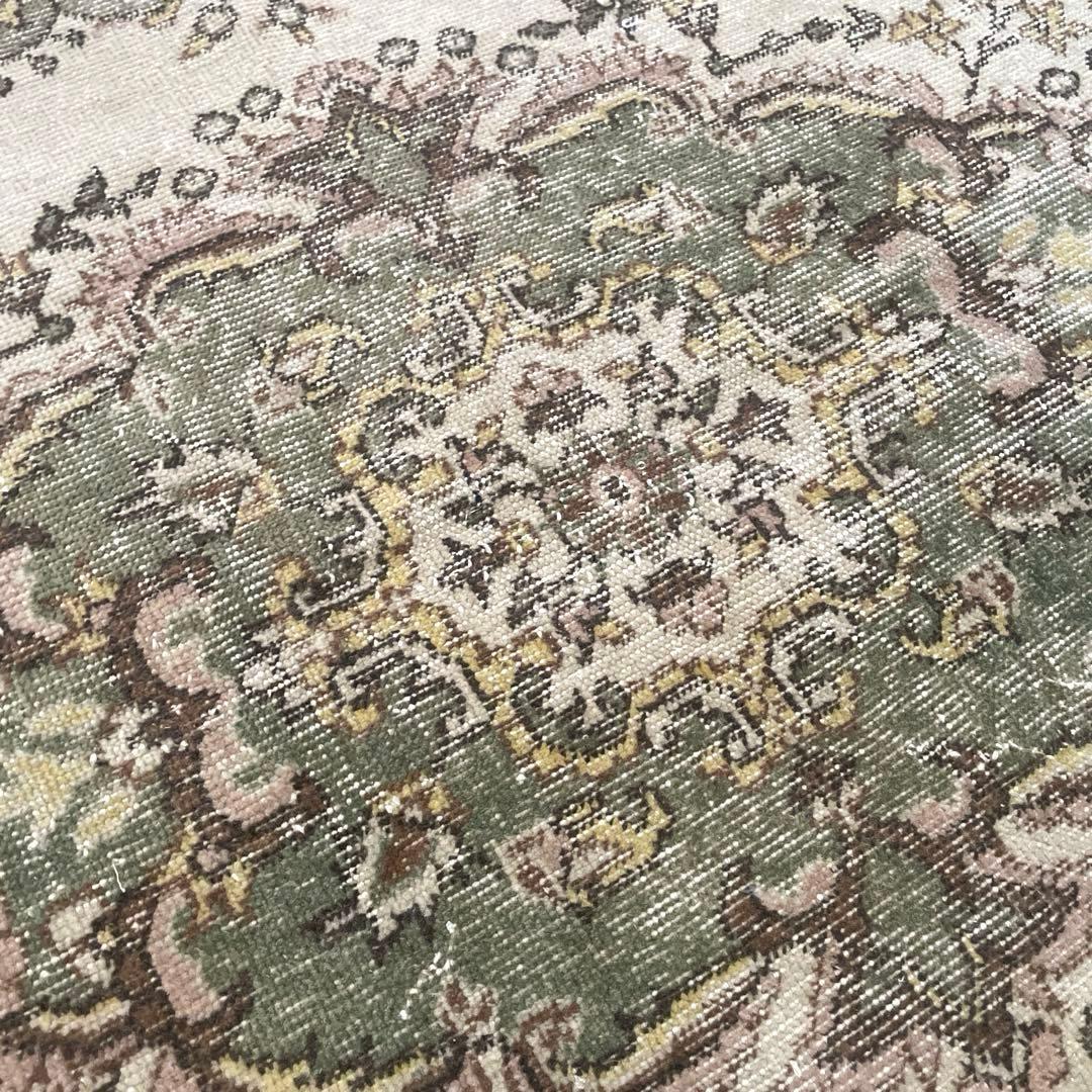 115×206 モスグリーン×クリーム　メダリオン　トルコヴィンテージラグ