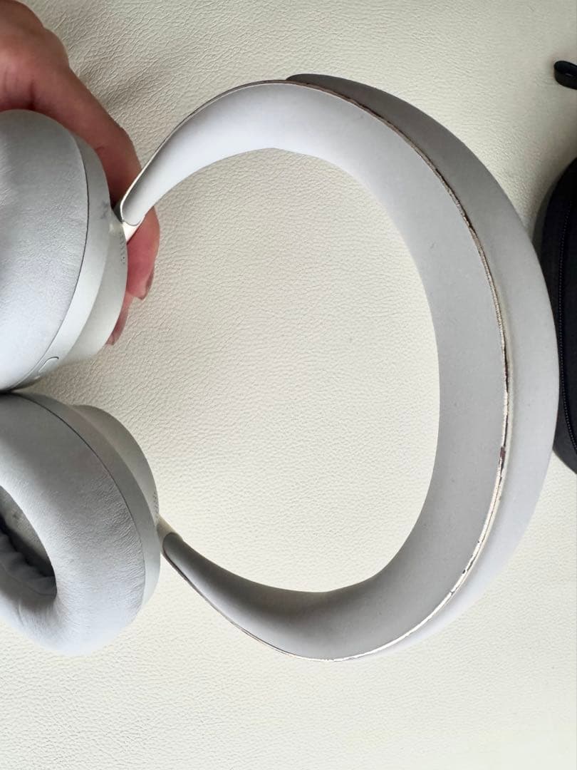 Bose Noise Cancelling ヘッドホン 700 シルバー