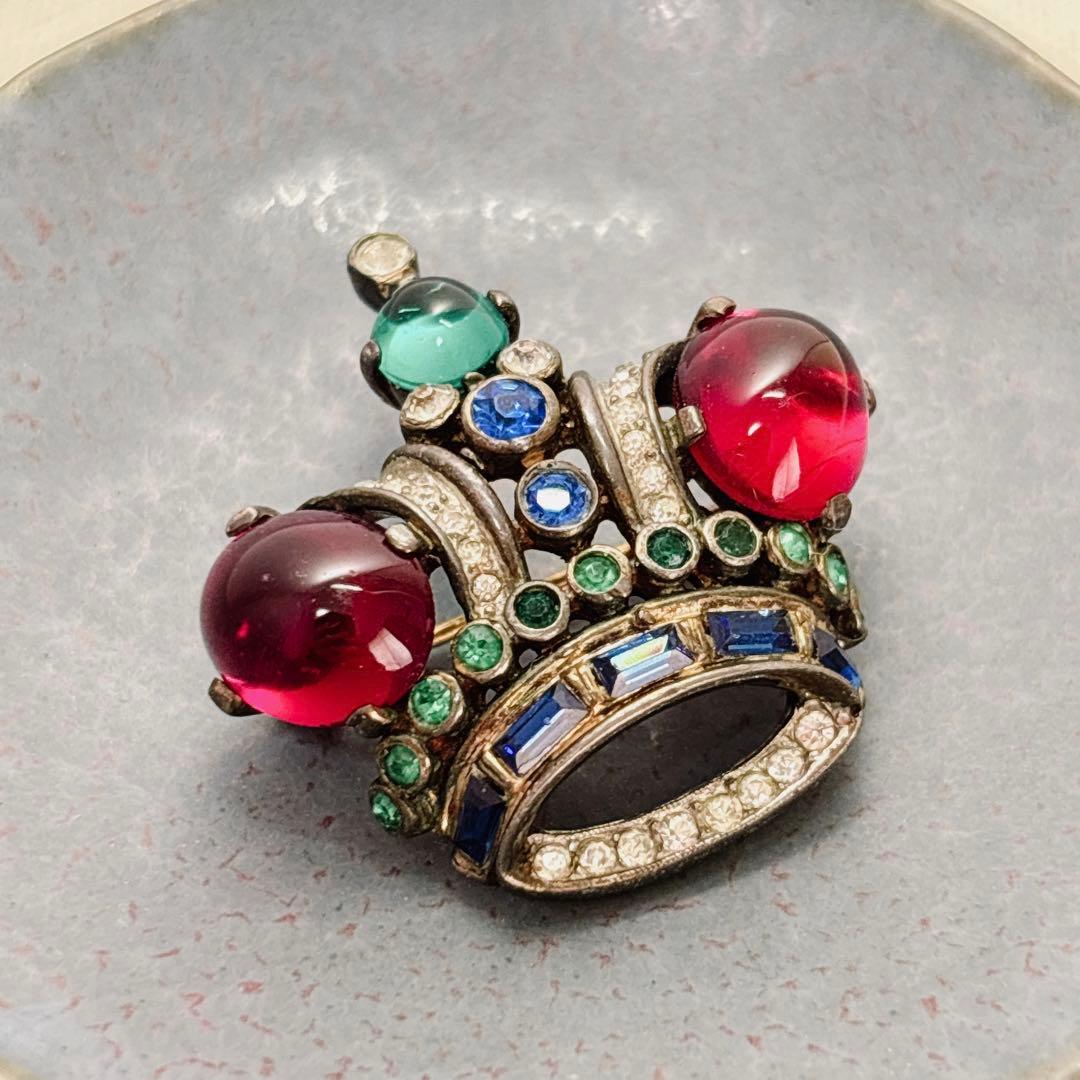 1940年代 トリファリ 王冠　ブローチ 赤カボション ヴィンテージ