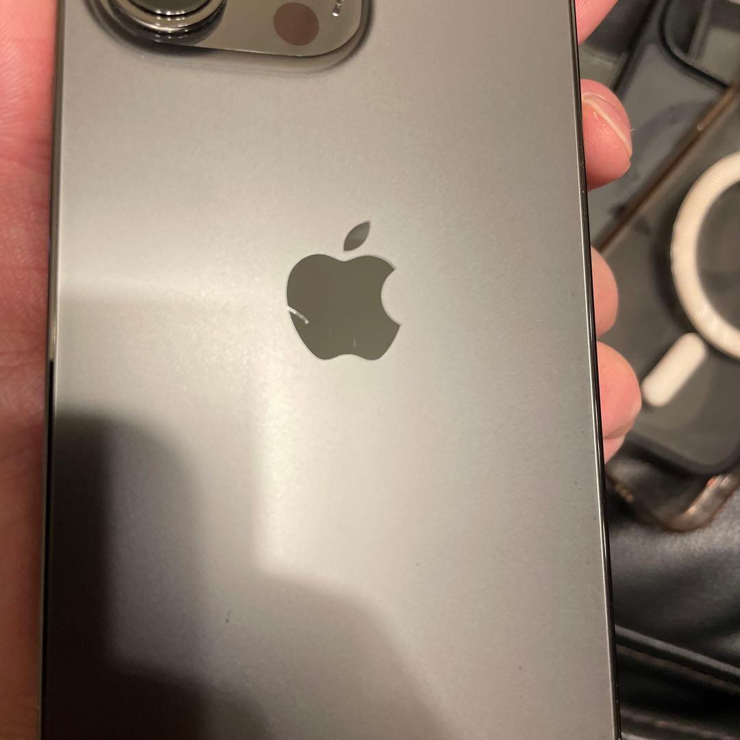 iPhone13pro 1TB バッテリー90% 美品　SIMフリー