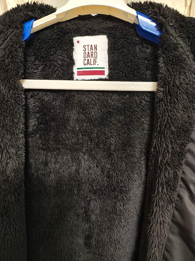 Standard California フード付きナイロンジャケット