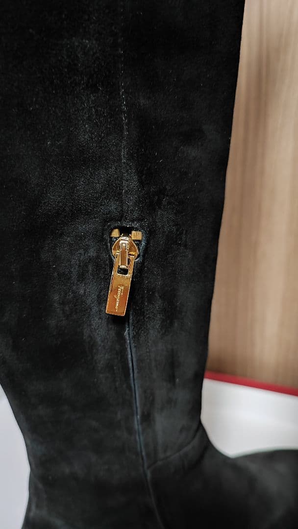 フェラガモ　ニーハイブーツ　23cm 6D