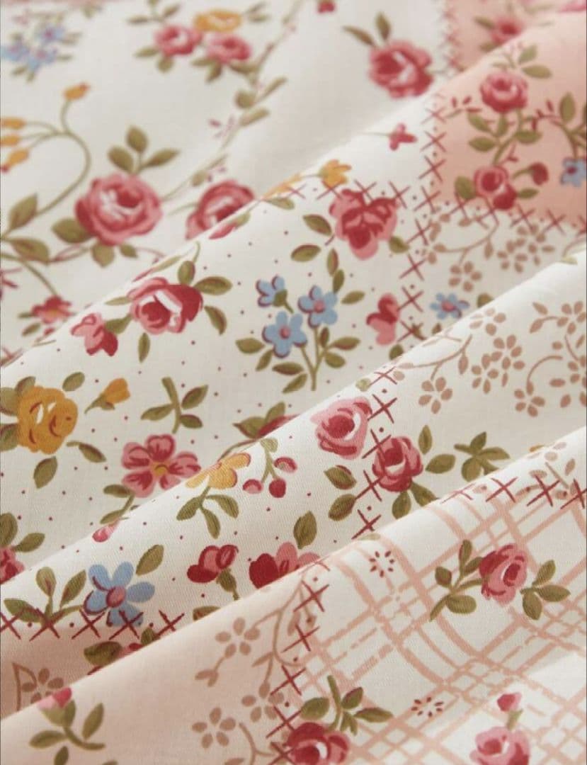 ＊新品＊枕＆ベッドカバーセット　綿100％ 可愛いパッチワーク風　キングサイズ