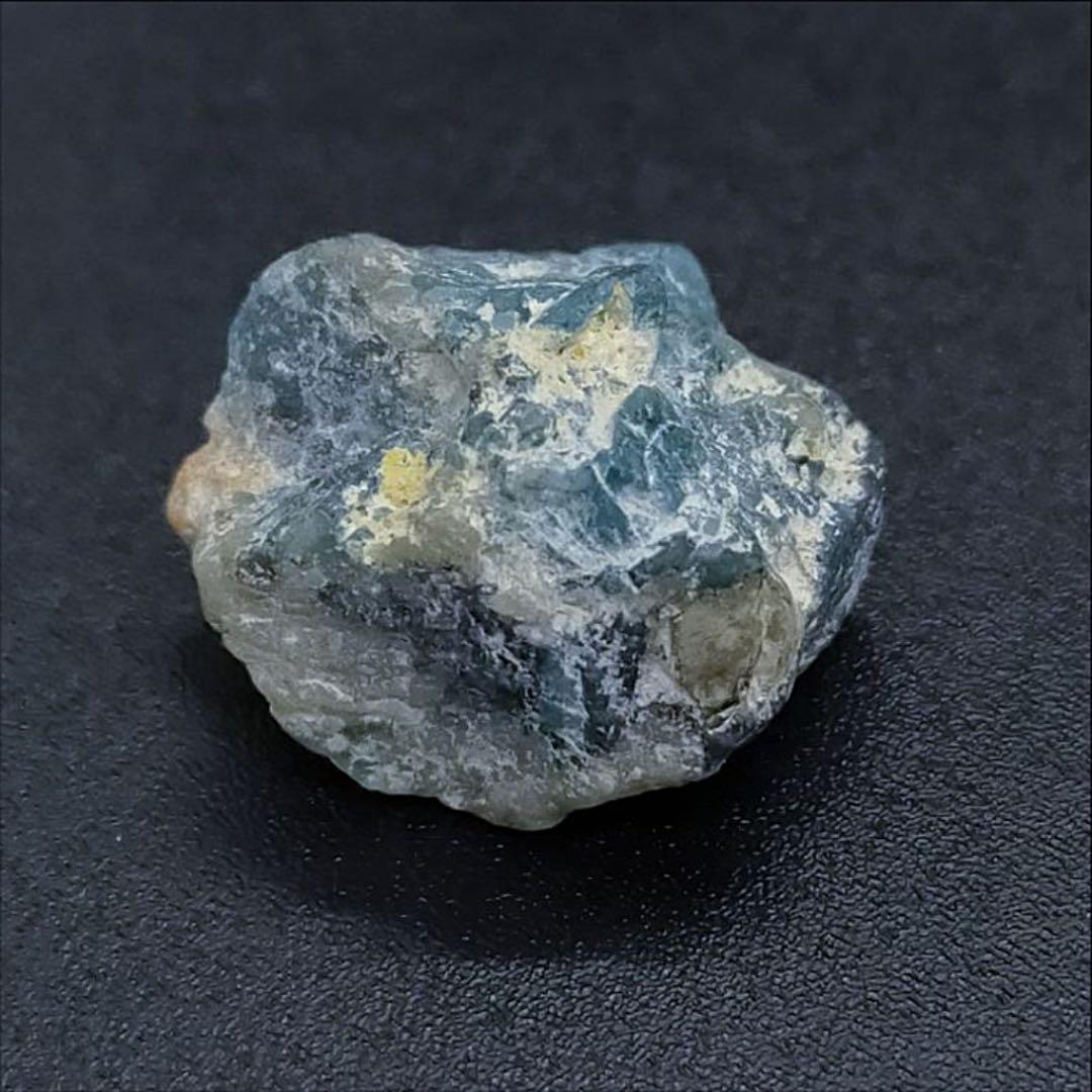 【マダガスカル産】グランディディエライト/雲母の原石⑤