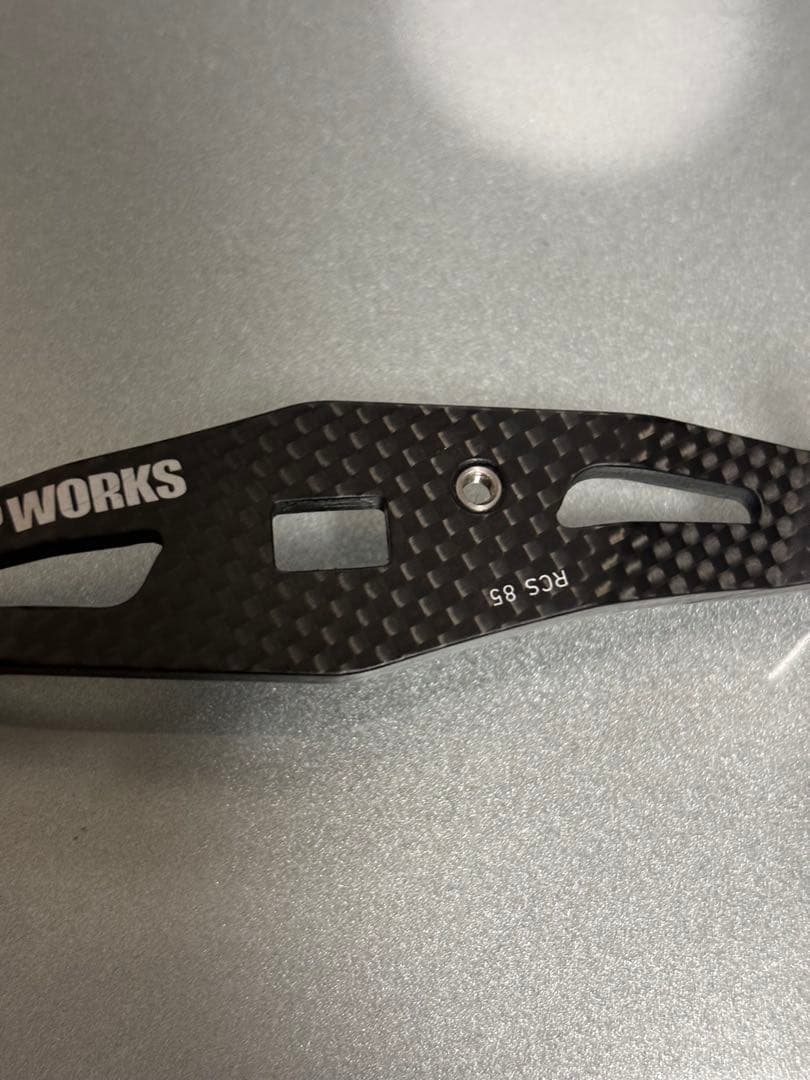 ダイワ　SLPワークス　RCS 85mm カーボンハンドル