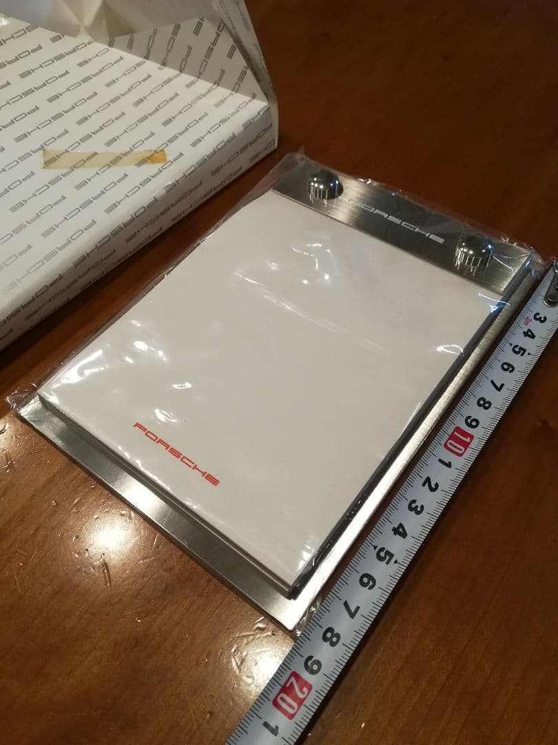 ✨PORSCHE ポルシェ 重厚感あるステンレス台のメモ帳