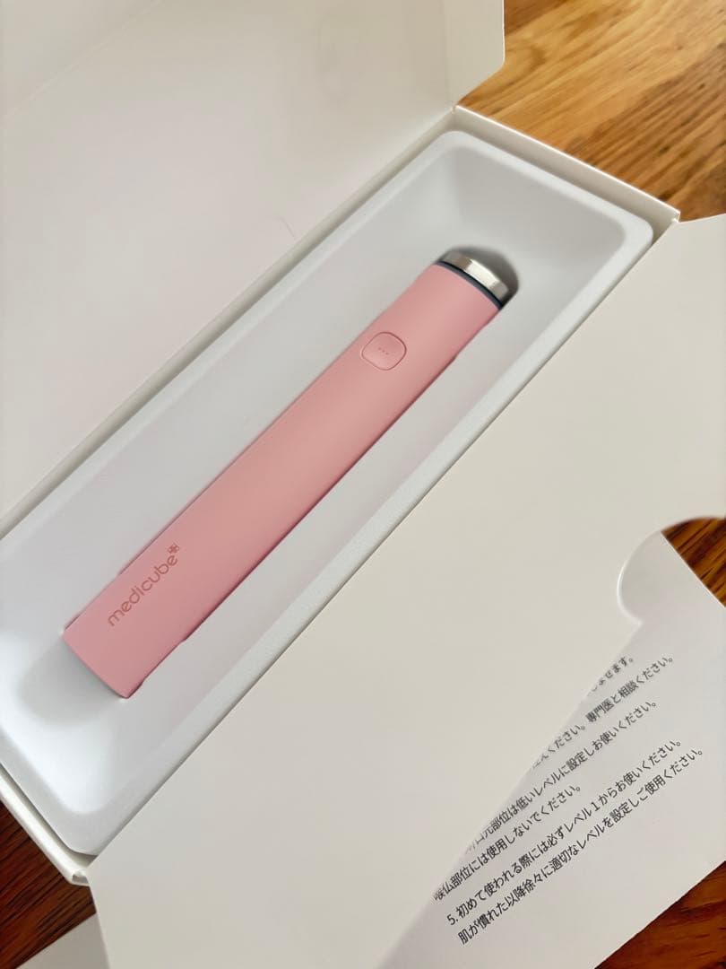 メディキューブ ブースタープロ ミニ medicube 美顔器　ピンク