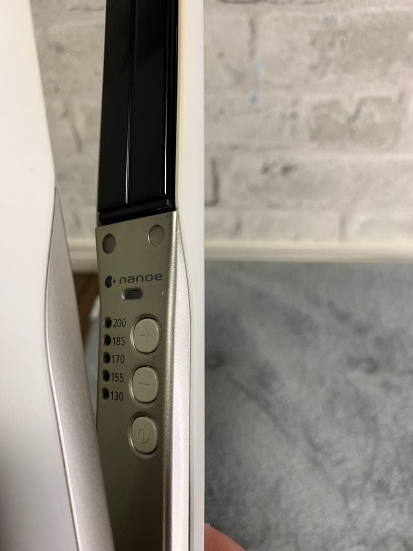 【比較的美品】Panasonicナノケアストレートヘアアイロン EH-HS0J