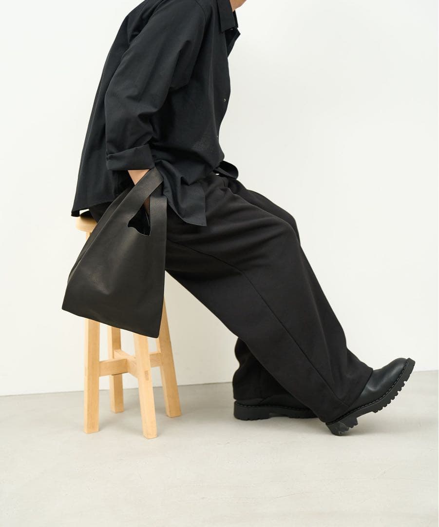 【未使用保管品】　REN レン　レジブクロ　ブラック