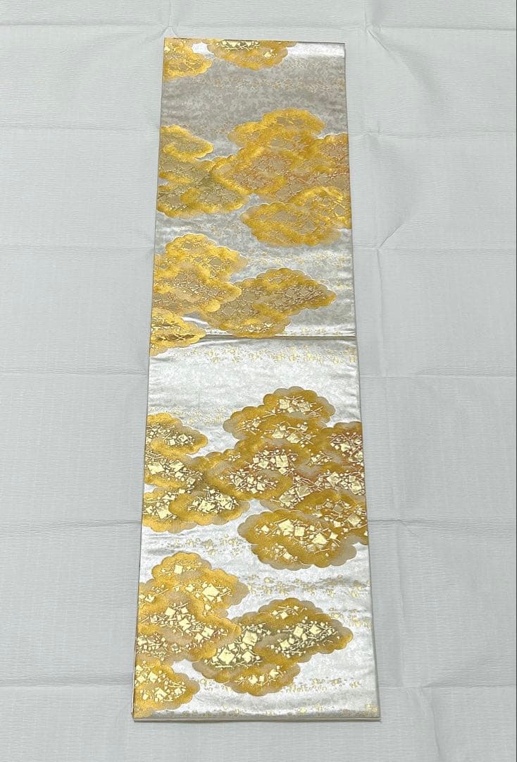 梅垣織物　袋帯　切箔雲文　西陣織　引箔　正絹　金銀糸　シルバー系