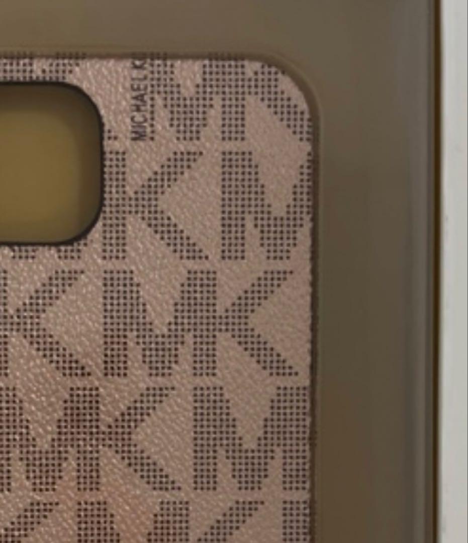 未使用 美品 ブランド品マイケルコース iPhone13 対応 ローズ ロゴ