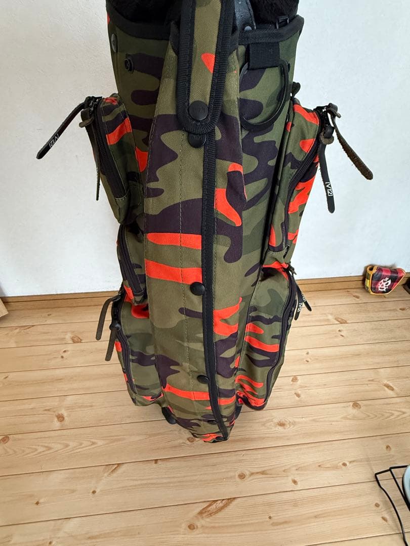 Ｖ12迷彩キャディバッグ　おまけ付き