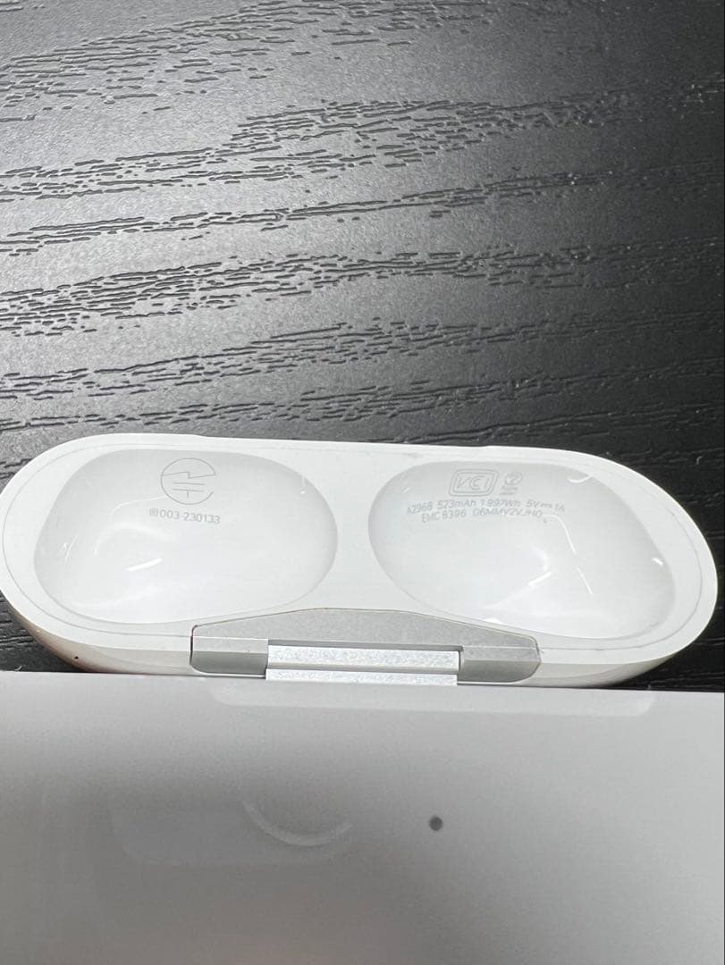 AirPods pro 第2世代 Apple 正規品　TYPE-C