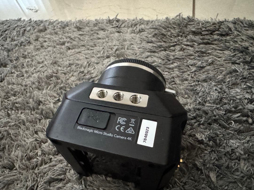 ビデオカメラ Blackmagic Micro Studio Camera 4K