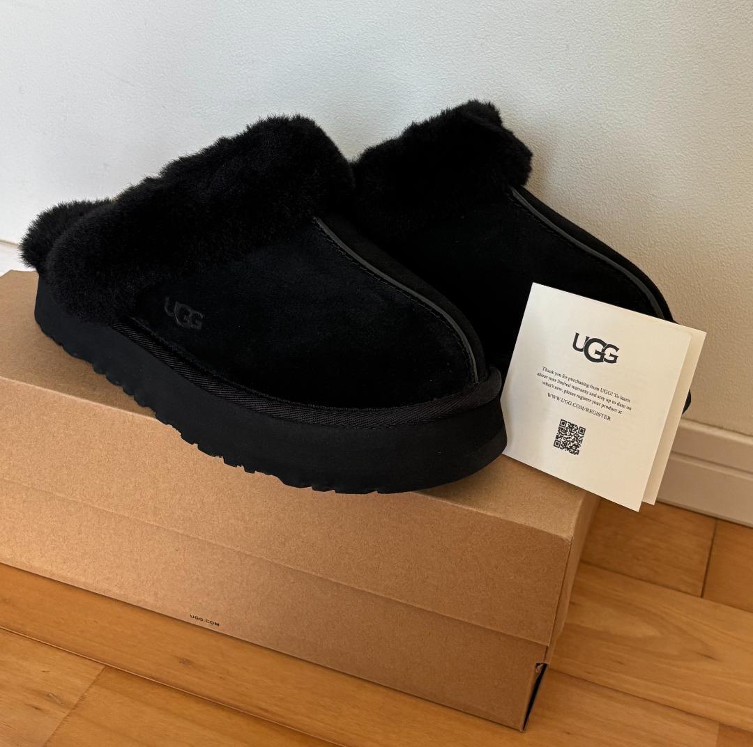 UGG【新品・正規品】ディスケット♡厚底サンダル　US７（24㎝）