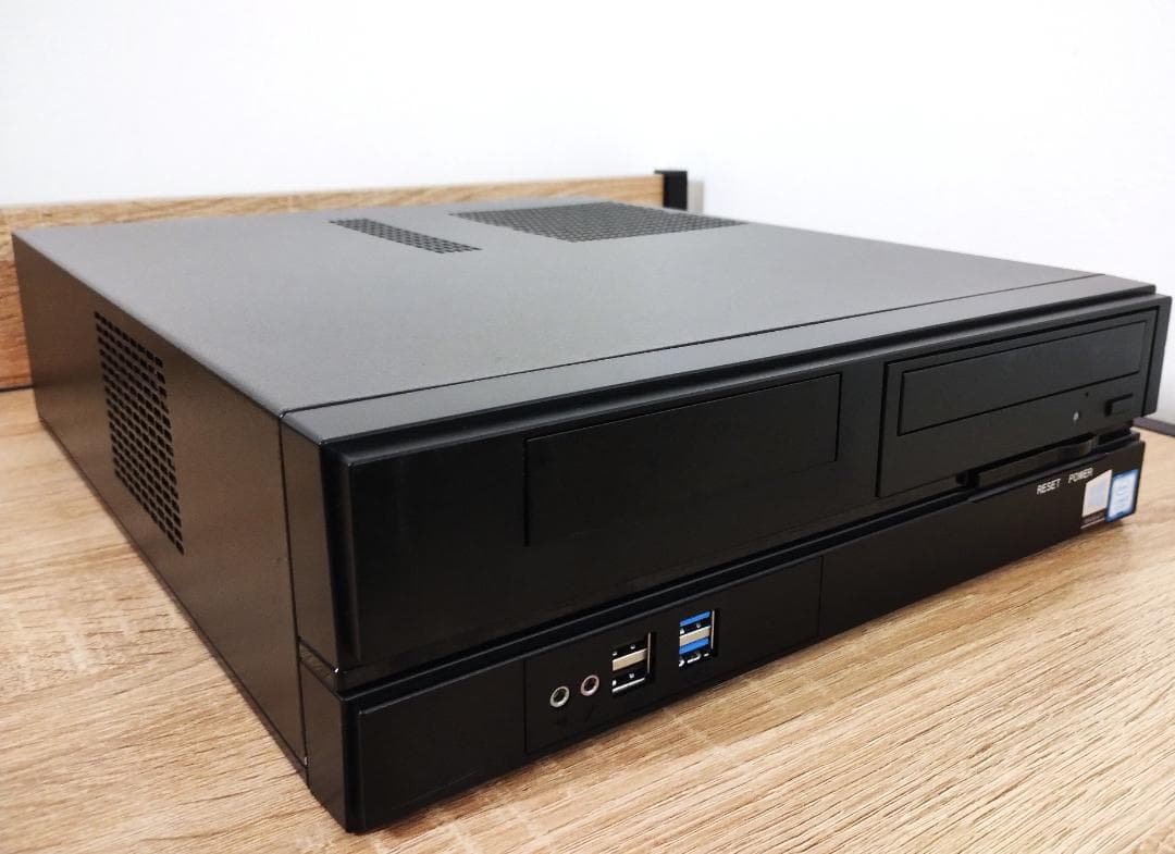 デスクトップPC/Windows11/Core i3/メモリ8G/Office