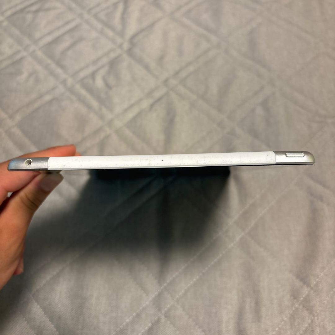 Apple iPad 10.2インチ シルバー 本体@@@@@@@@t