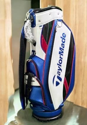 ケニー送料無料/新品未使用展示品　TaylorMade 高級キャディバッグ