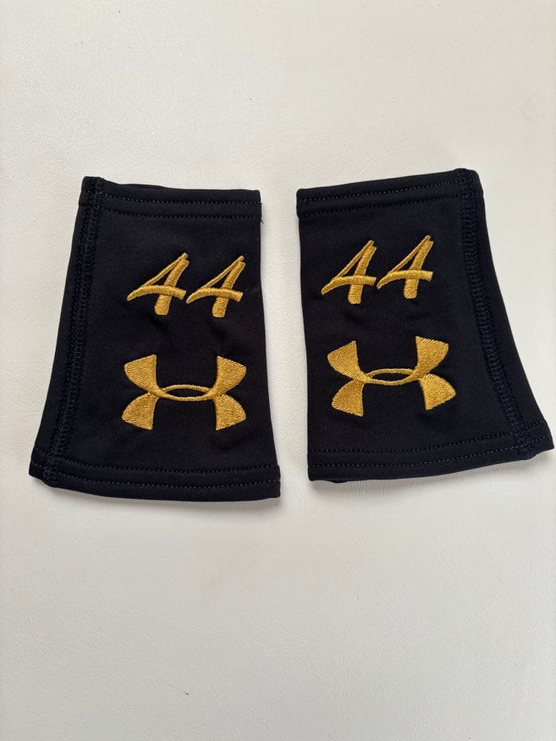 柳田悠岐　バット　リストバンド