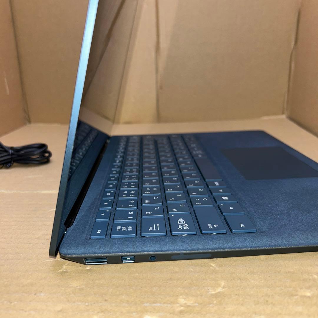 Microsoft Surface Laptop 第1世代 Model 1769