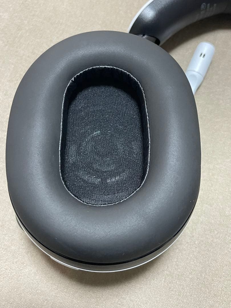 ソニー　INZONE WF-G900N ゲーミングワイヤレスイヤホン ホワイト