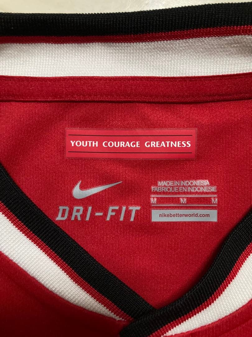 【新品未使用タグ付き】マンチェスターユナイテッド2014-15ホームユニフォーム