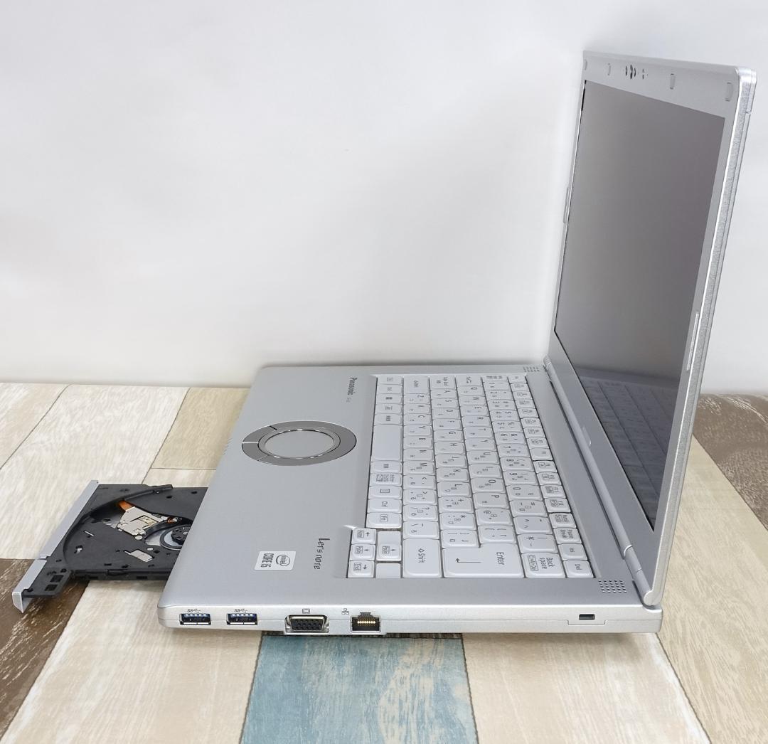 累積使用時間僅少で極美品の１４インチ✨第１０世代ｉ５に超高速ＳＳＤ＆ＤＶＤマルチ