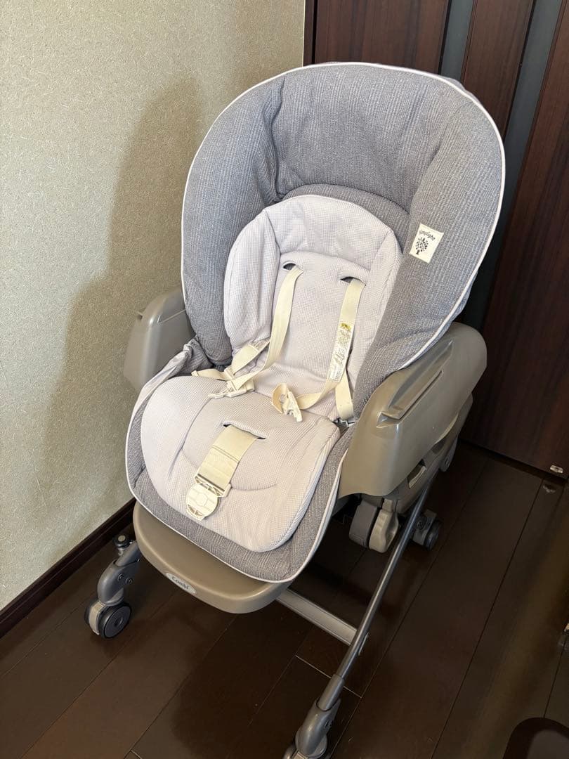 【値下げ中】Combi コンビ ネムリラ オートスイング 【送料込】