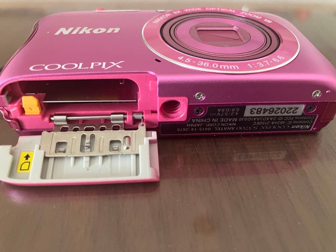 【動作確認済み】Nikon COOLPIX S3700 デジカメ　人気色ピンク