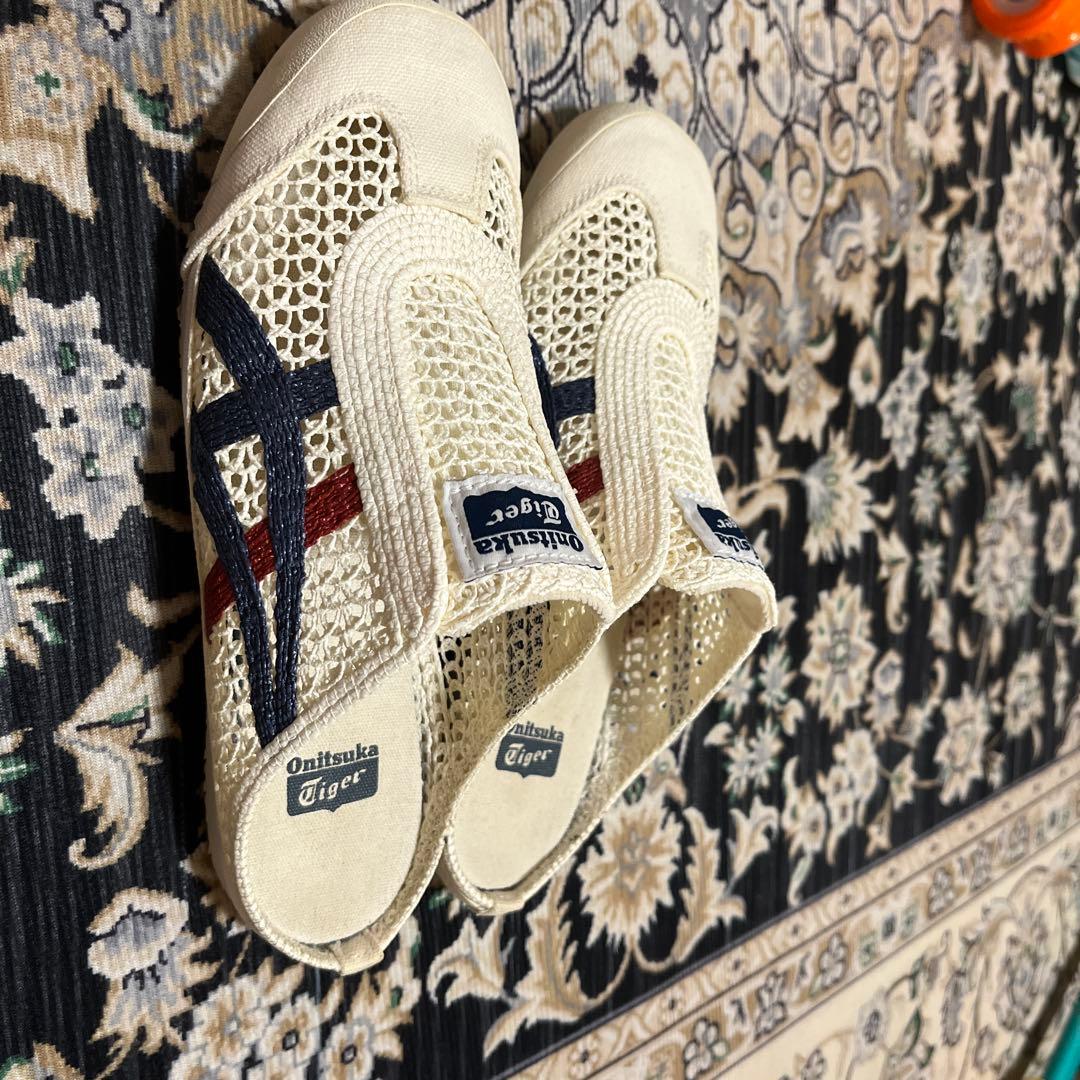 オニツカタイガーメキシコ66サボトリコロール23.5センチ