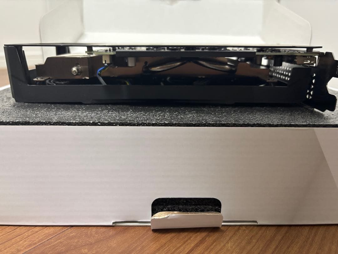 PNY GEFORCE RTX 4060グラフィックボード