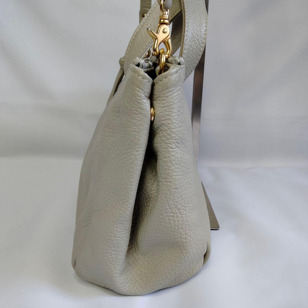 ヴィヴィアンウエストウッド ショルダーバッグ ハンドバッグ グレー オーブ