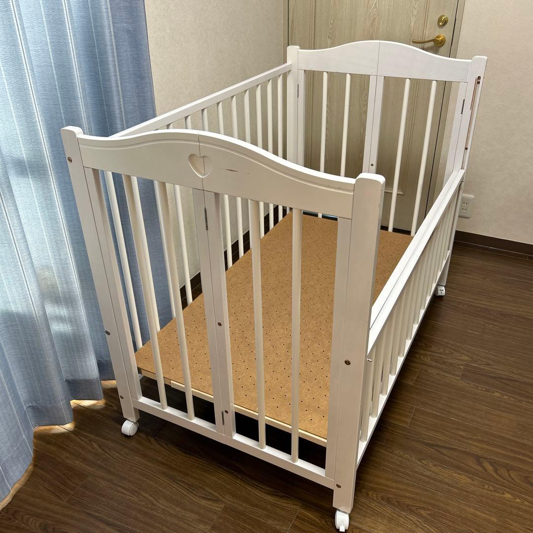 ベビーベッド チェリッシュ　ホワイト　引き取り希望　配送相談