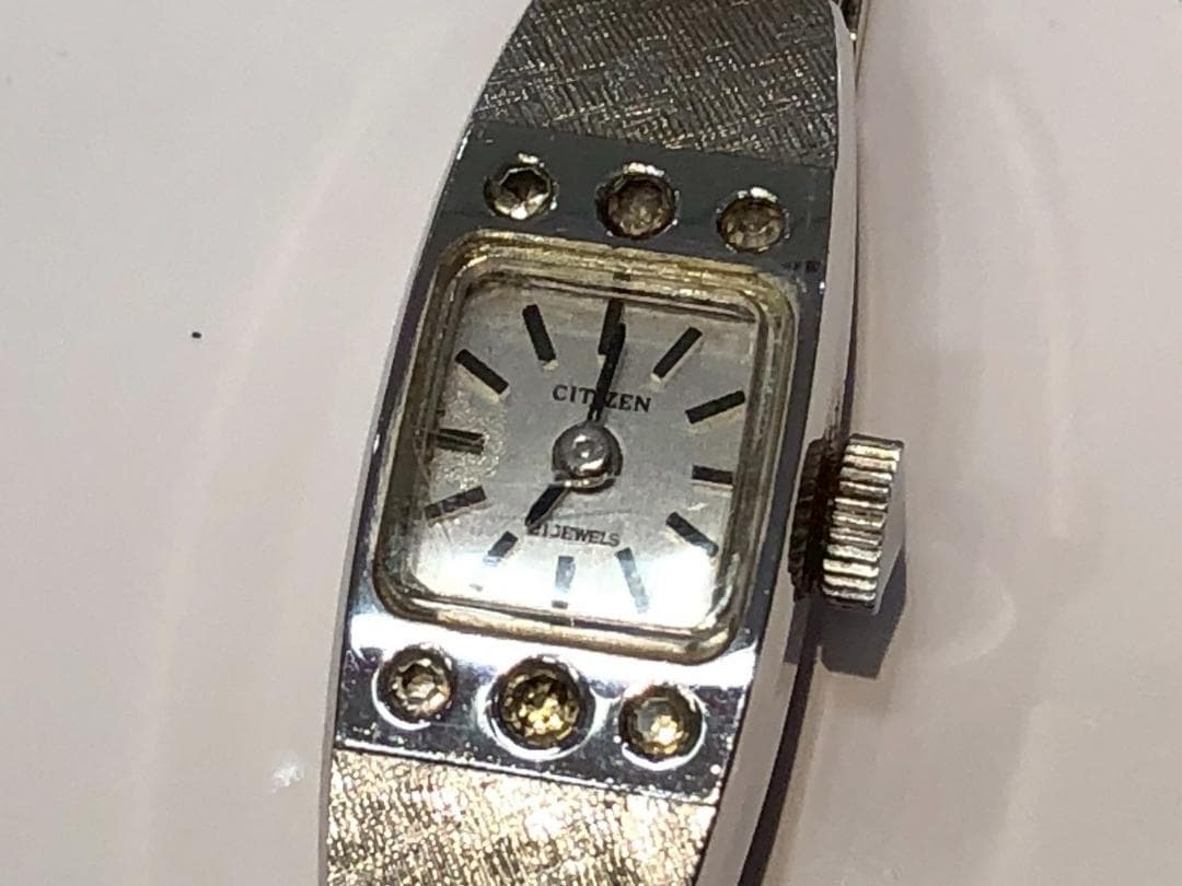 423:【売り尽くし】ジャンク時計20本＋和光置き時計(稼働)