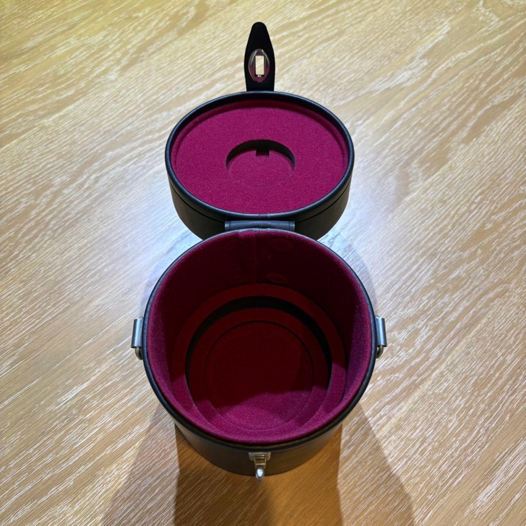 Nikon AF-S nikkor 17-35mm f2.8 ED ケース付