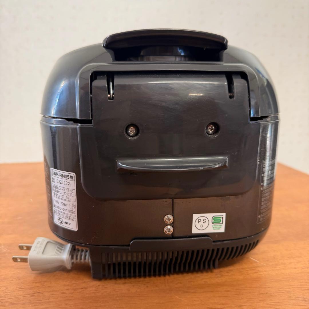 ● 美品 象印 ZOJIRUSHI NP-RN05 炊飯器 3合