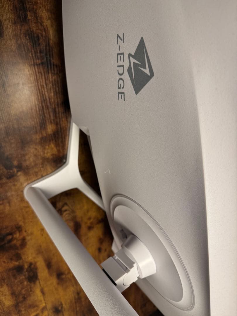 34型 ホワイト湾曲ゲーミングモニター WQHD 165Hz