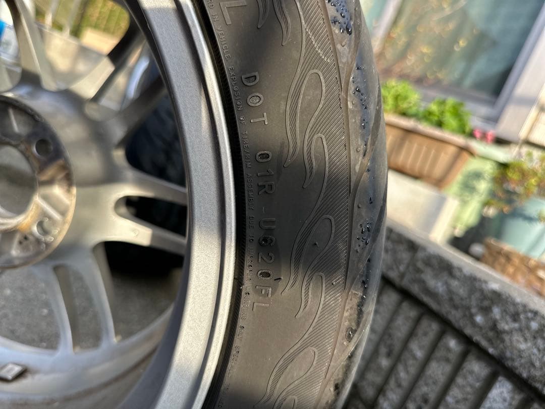 ENKEI RPF1シルバー 17インチ 8.5J 5H114.3 +30